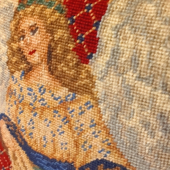 CHRISTMAS ANGEL PILLOW - Picture 4 of 7